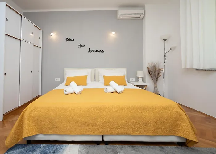 Nena Studio Apartment