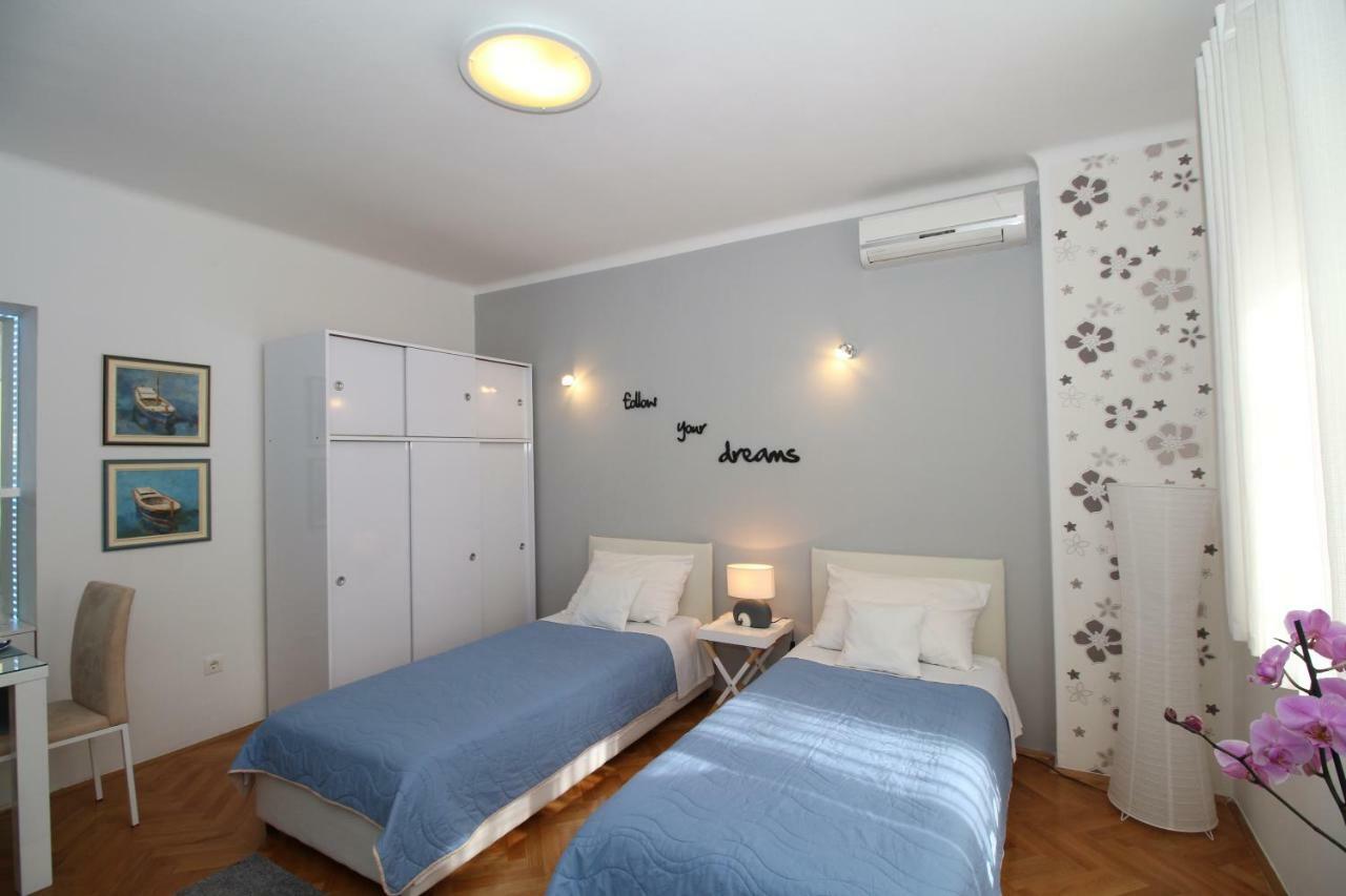 Apartment Nena *